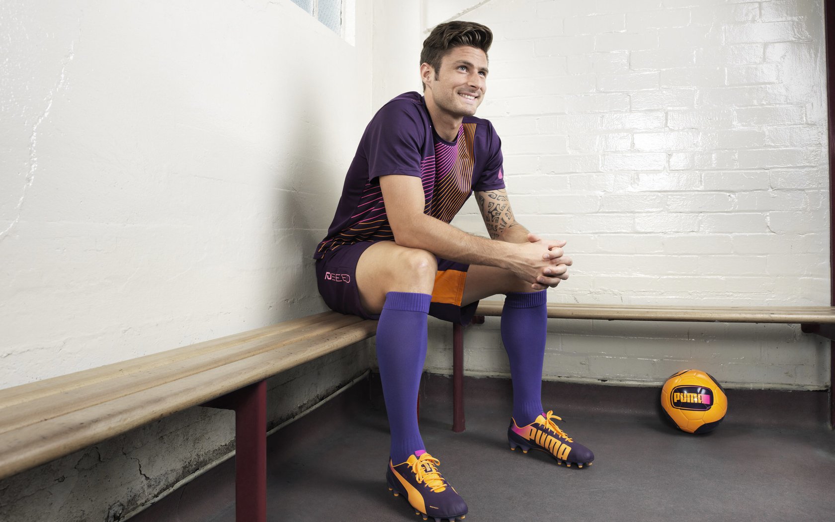 欧冠赛季：单场成功抢断最多纪录被皇家社会中场刷新 达19次抢断